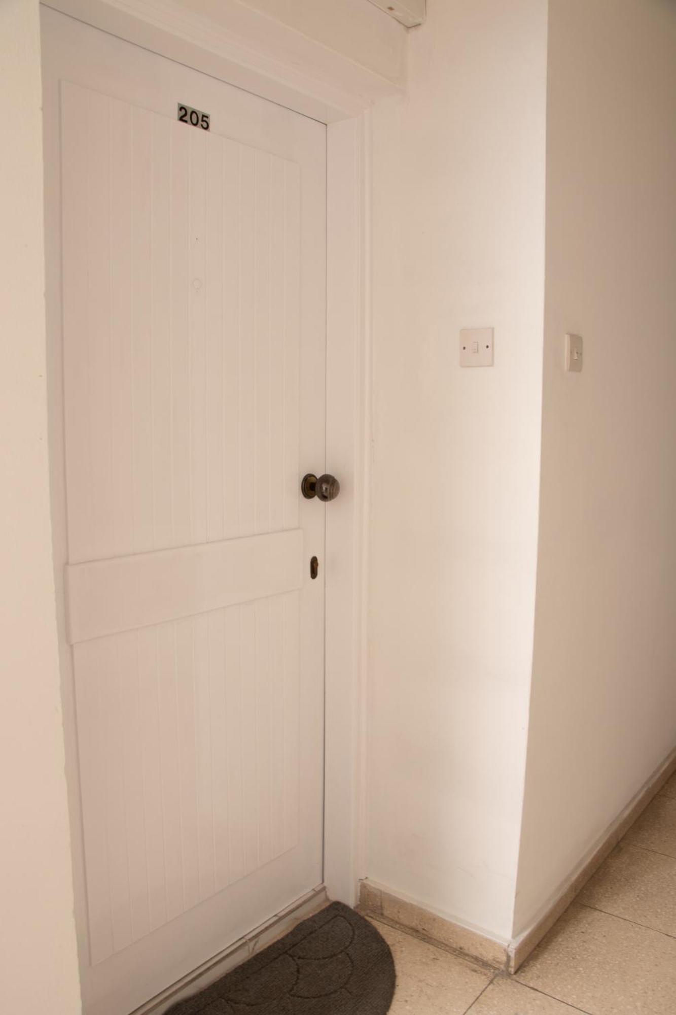 Apartment,Near The Beach Pinikoudes Larnaca Zewnętrze zdjęcie